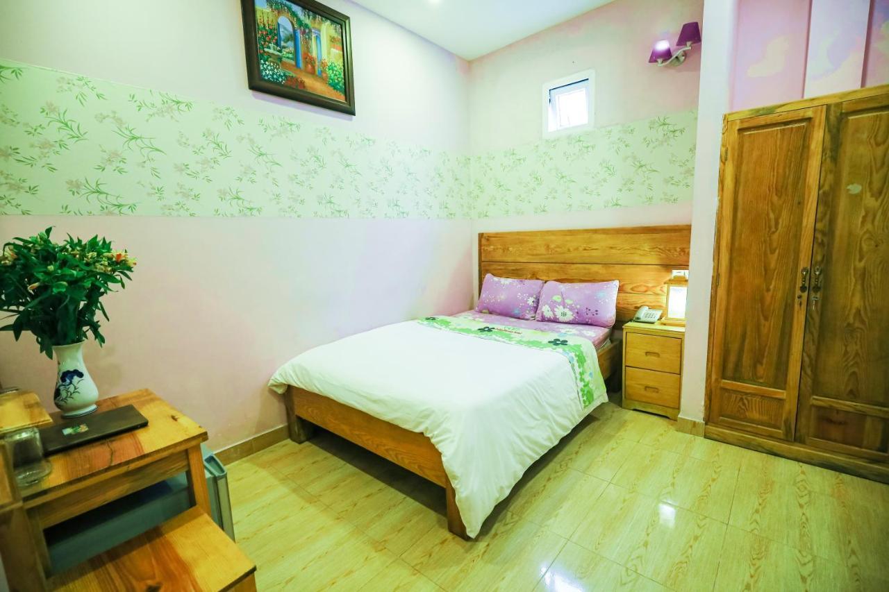 Dalat Flowery Hotel & Coffee Buitenkant foto